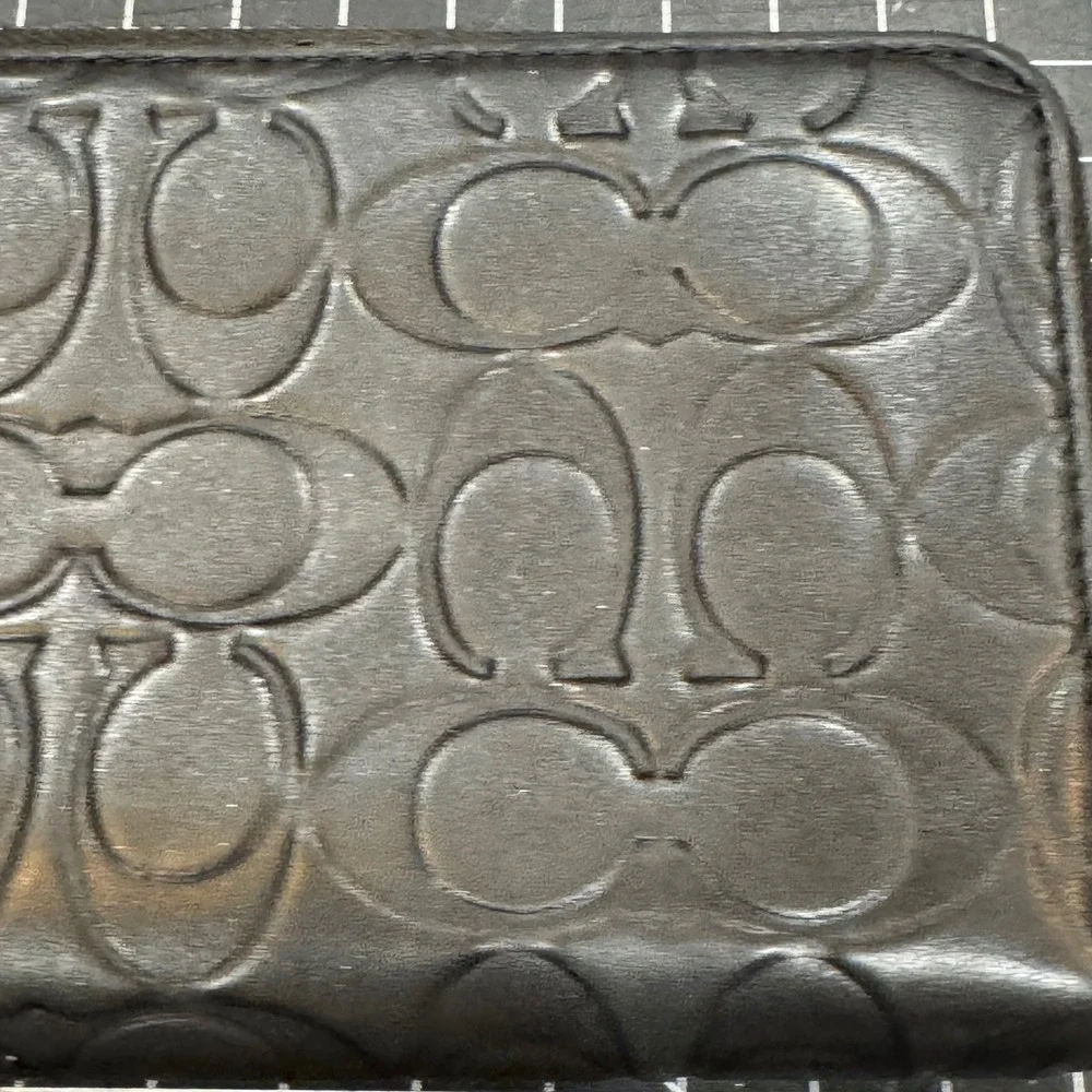Coach Accordion Zip Wallet Black Signature Debossed‎ Leather Long Clutch Wallet